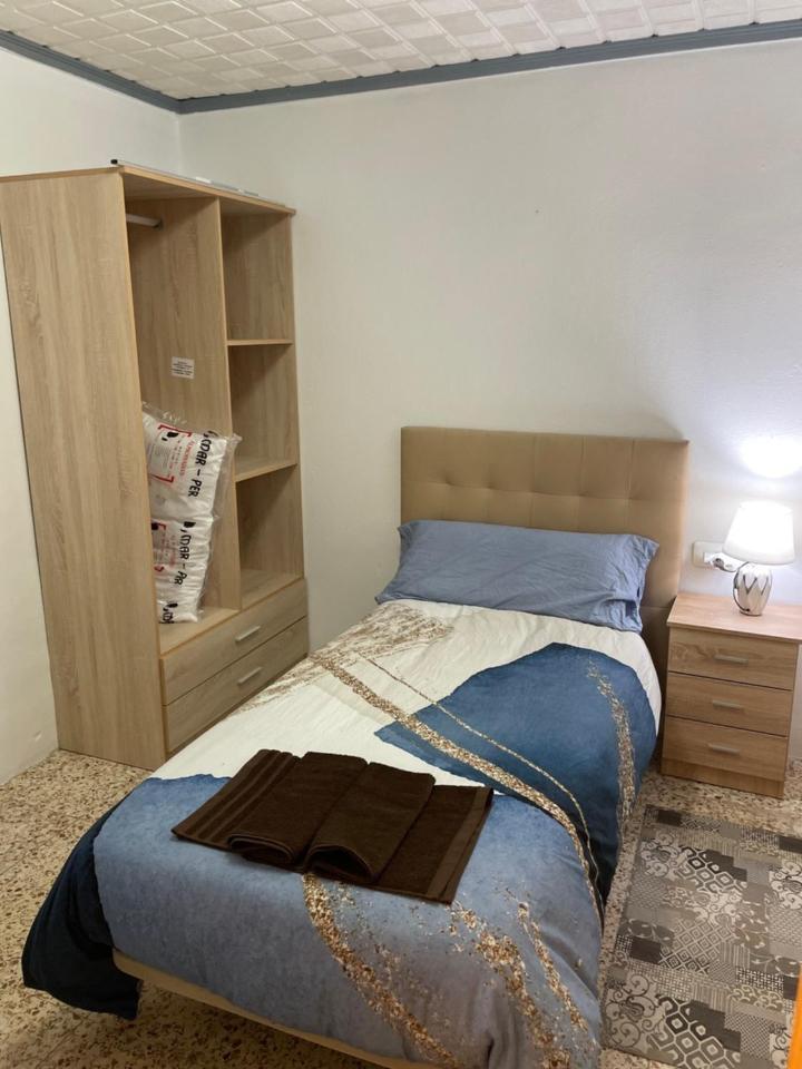 Parra Home Y Garaje, Algemesi Home מראה חיצוני תמונה