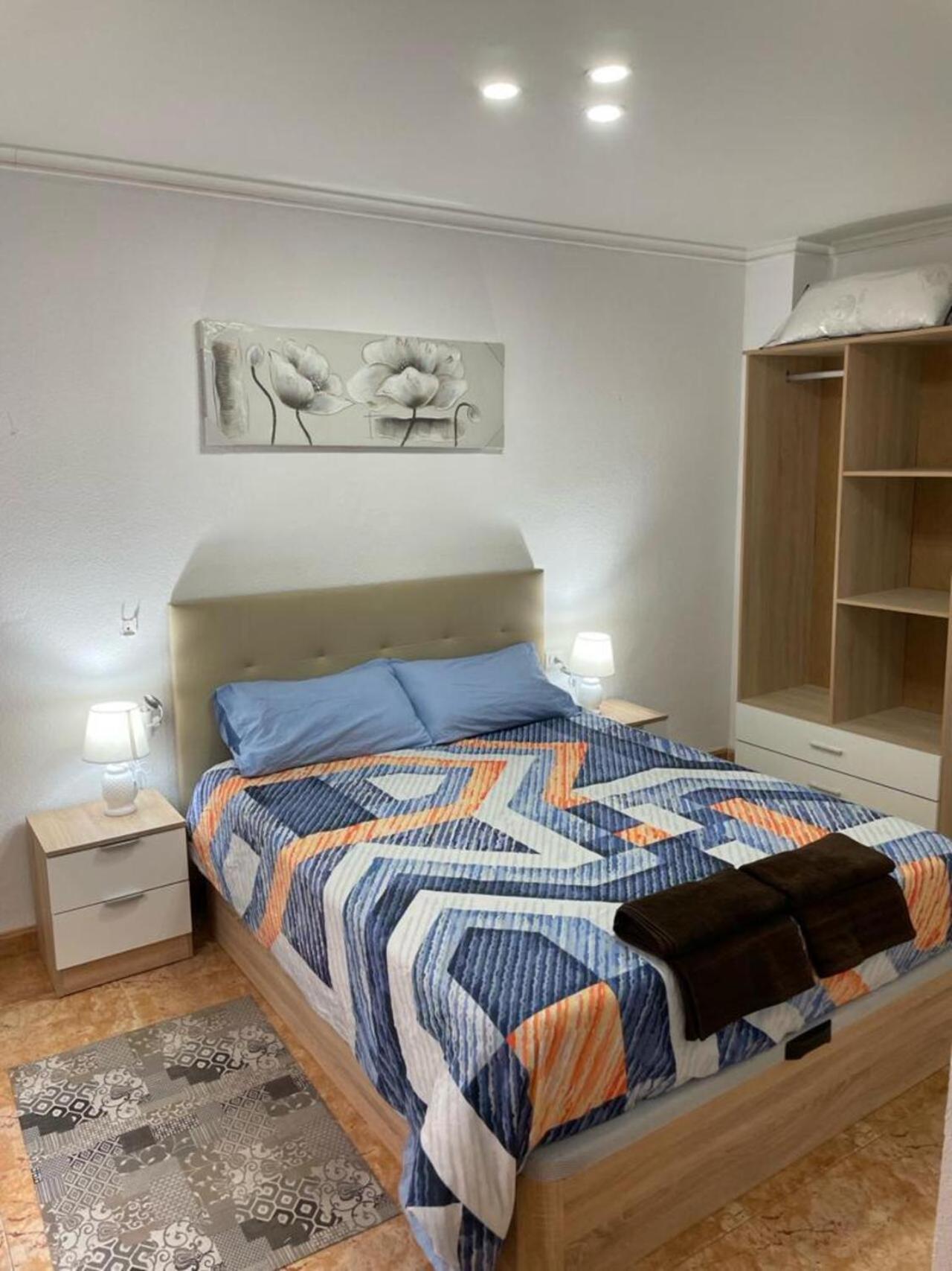 Parra Home Y Garaje, Algemesi Home מראה חיצוני תמונה